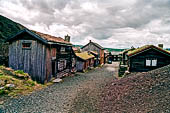 Il villaggio minerario di Roros, Norvegia, le povere e poverissime case dei lavoratori pi umili.